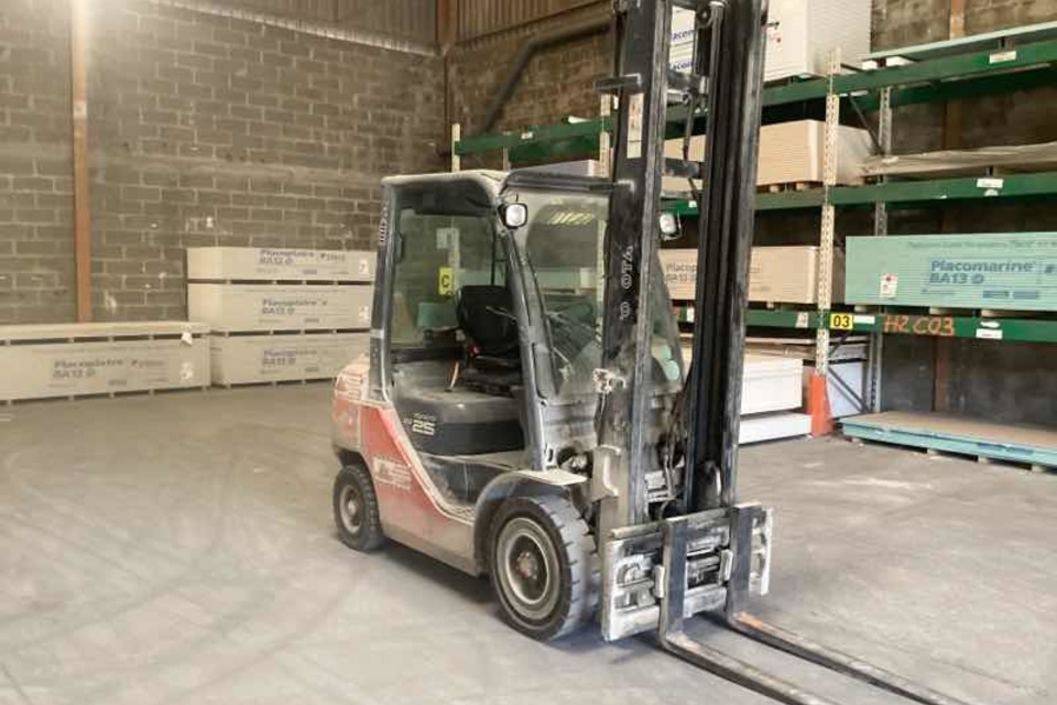 9018380 smarte 4 rightquarter