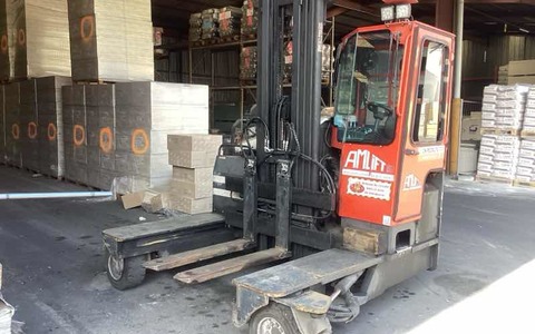 9025045 smarte 1 leftquarter