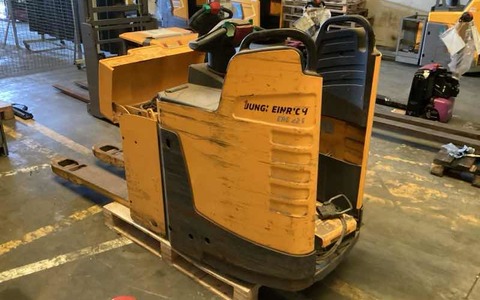 9030231 smarte 1 leftquarter