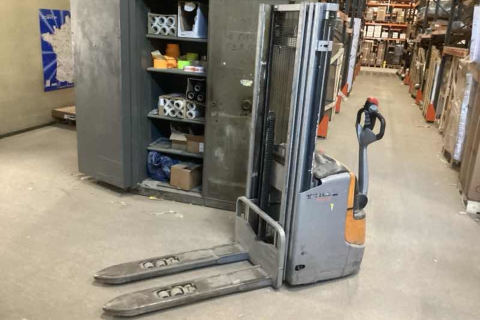 9041422 smarte 1 leftquarter