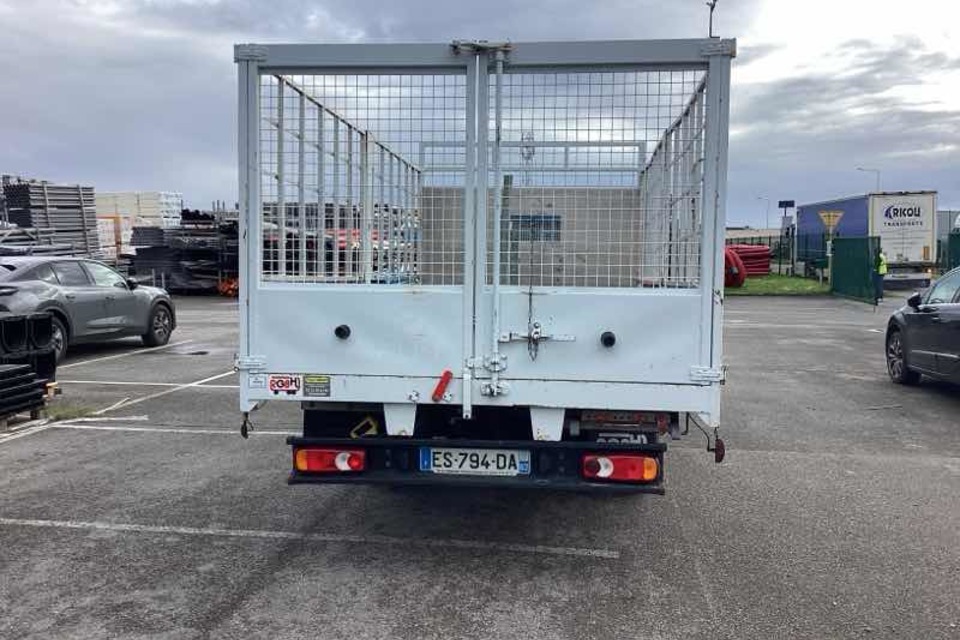 9042901 smarte 3 rear