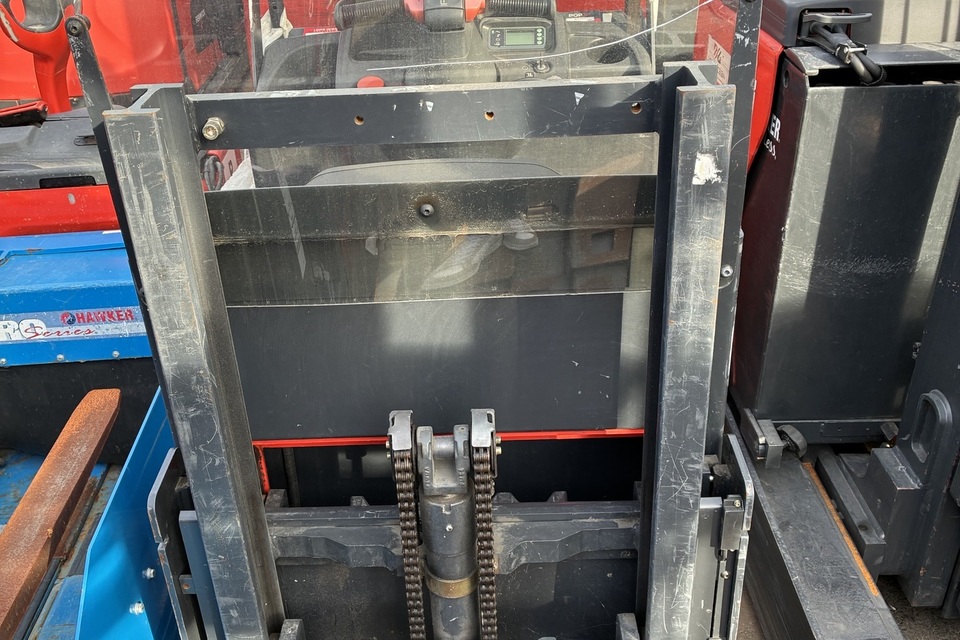 9043002 geemco 6 front