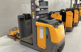 9038376 smarte 1 leftquarter