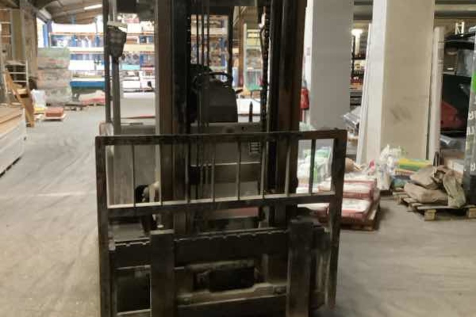 9077942 smarte 6 front