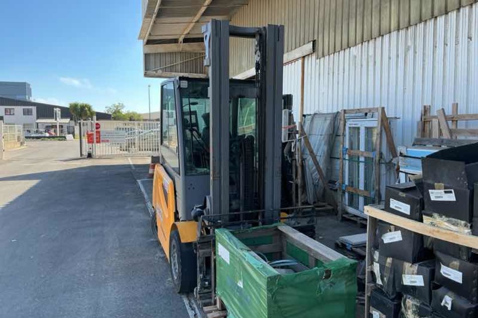 9051035 smarte 6 front