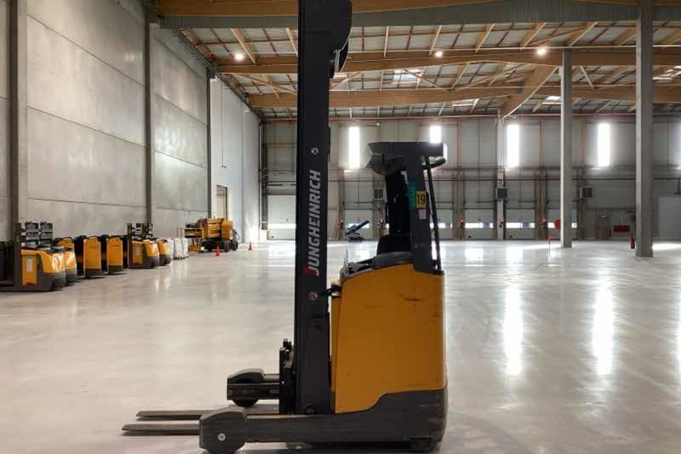 9038381 smarte 2 leftside